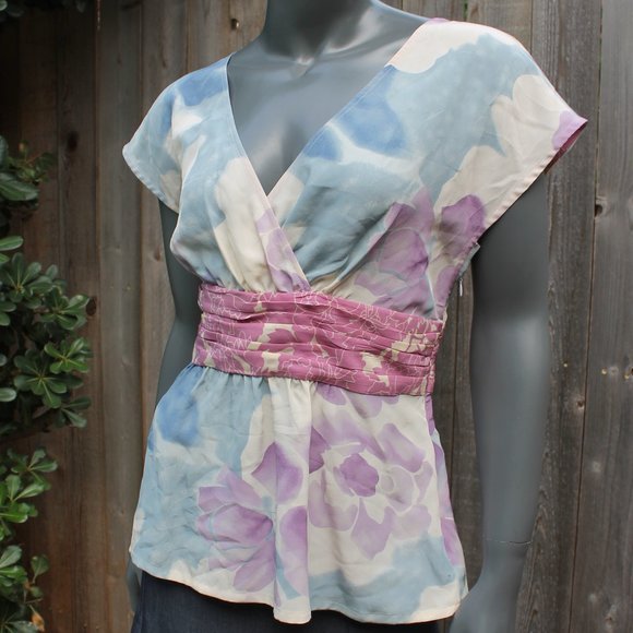 Anthropologie Tops - Anthropologie Odille Silk Floral Blouse Size 10